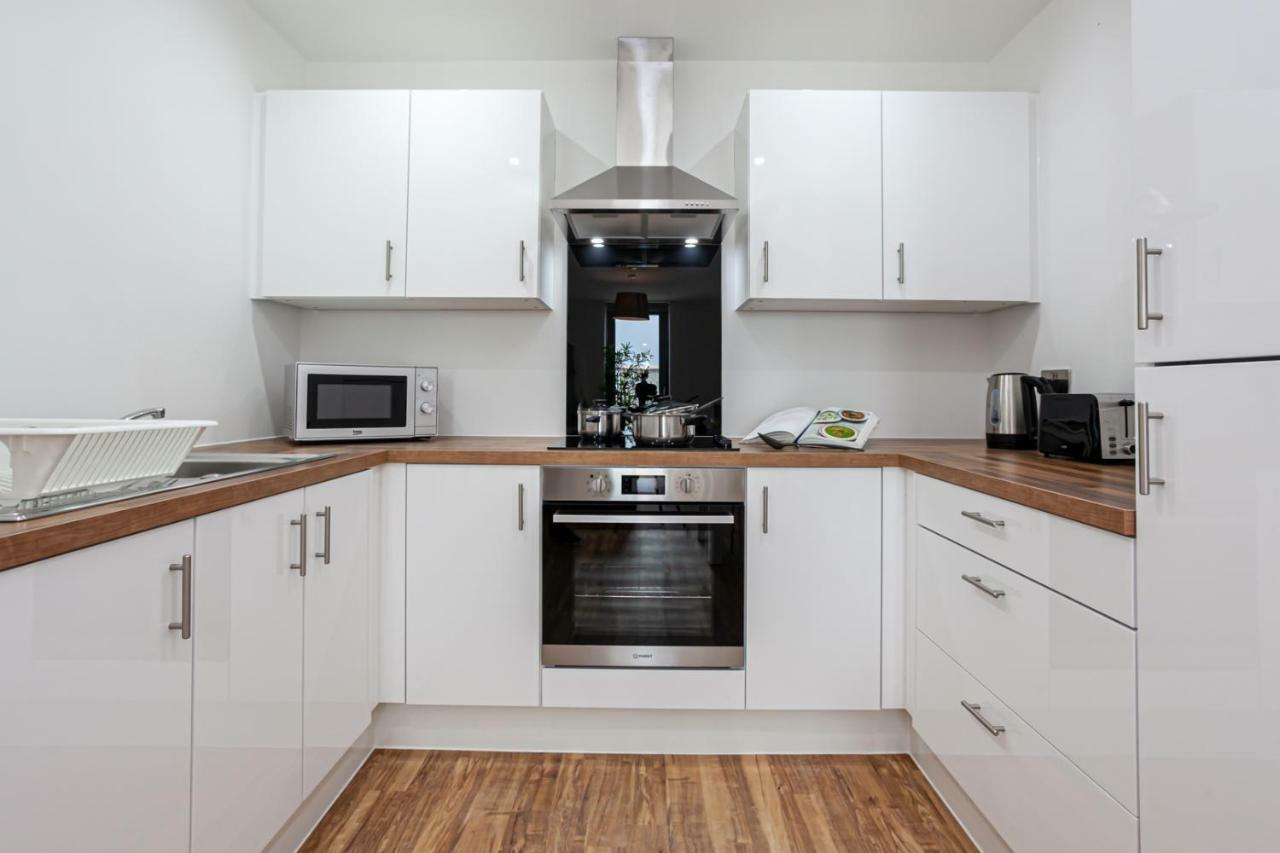 X1 Apartments Salford Quays Экстерьер фото
